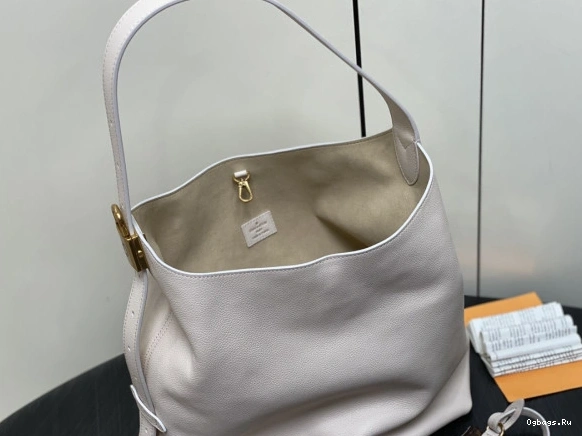 LOUIS VUITTON Jh-31*35*18CM Hobo Low Key 0901